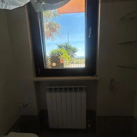 Indipendente 波坦察皮切纳港